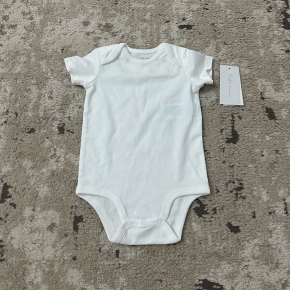 Ralph Lauren Baby White Onesie Size 9 Months Brand New - Picture 1 of 3